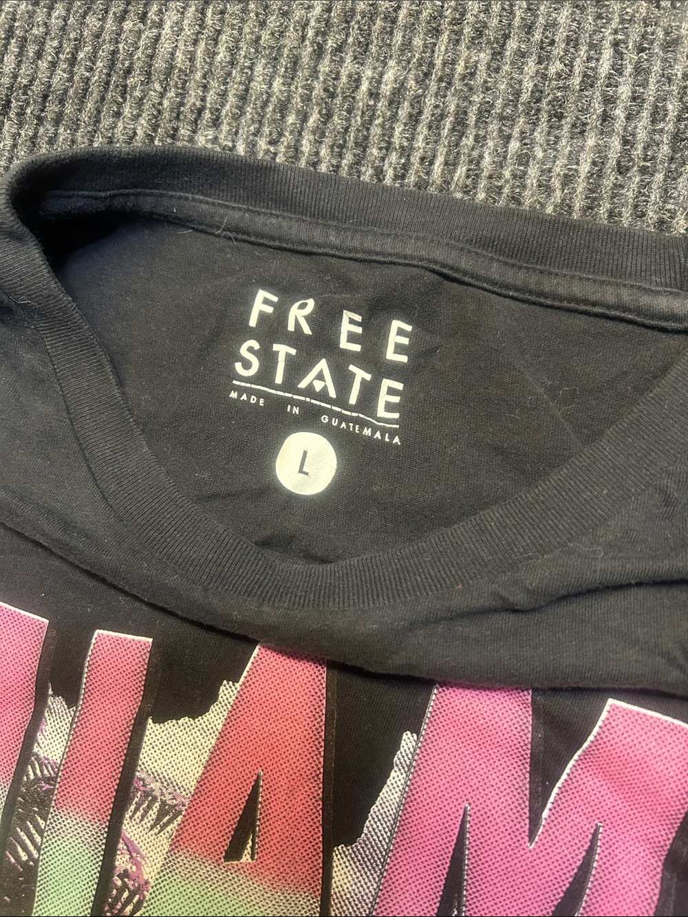 free state short sleeve tee “Miami Florida” size large - Picture 2 of 3